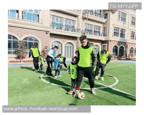 幼儿足球技能培养的重要性与有效训练方法探讨